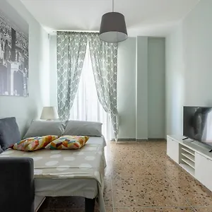  Apartamento Visit Station & Go